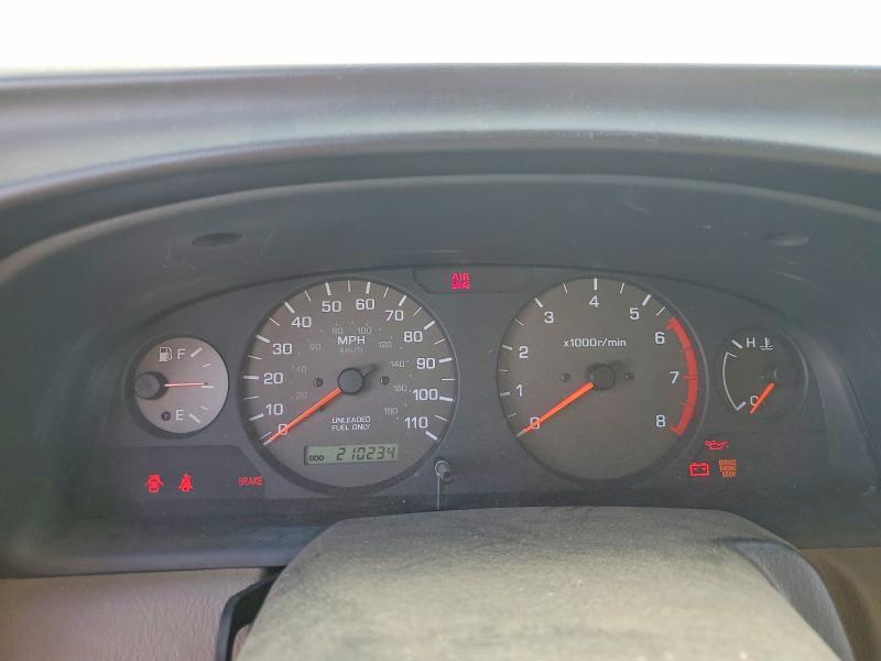 2000 Nissan Frontier XE