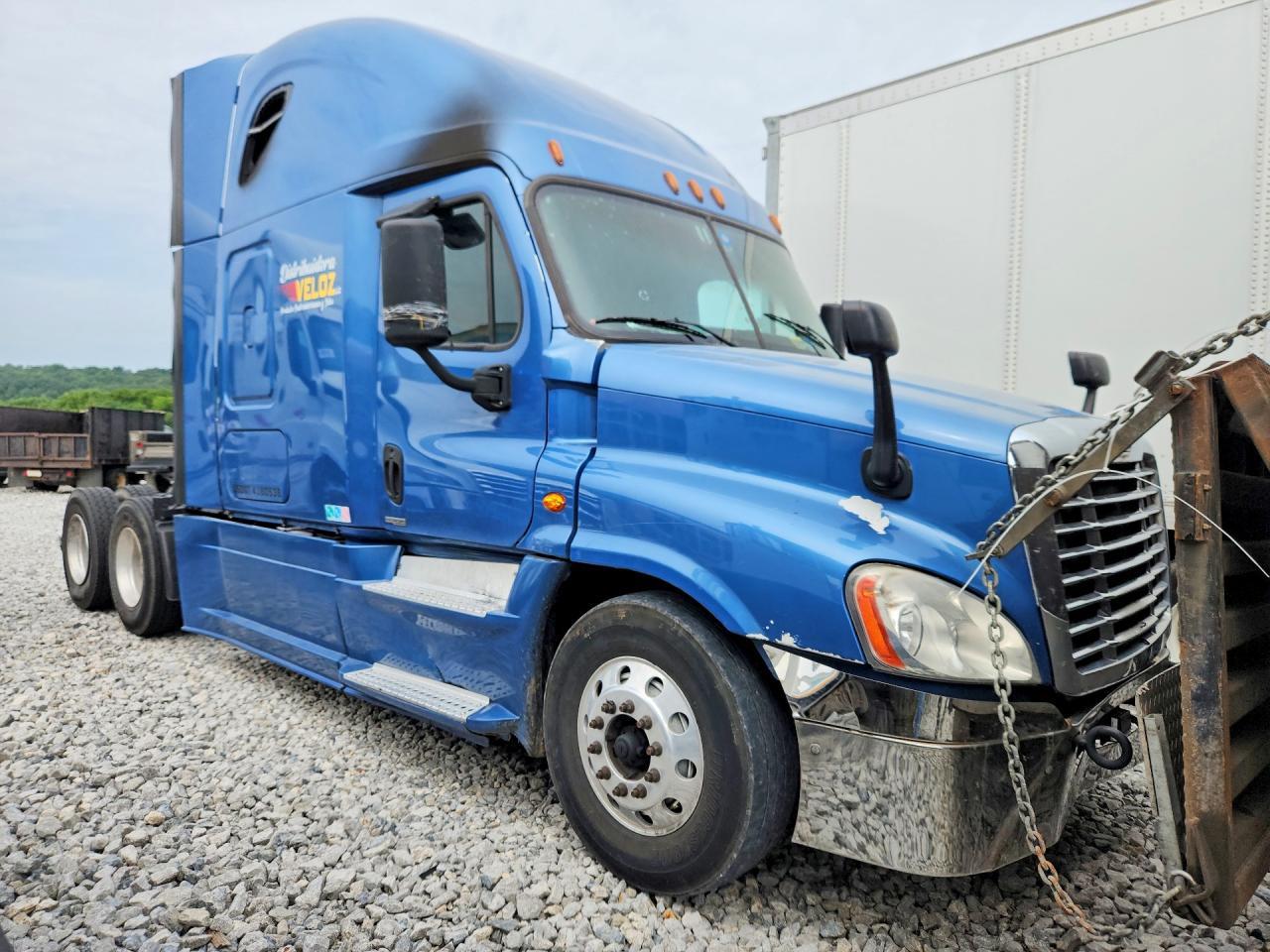 2016 Freightliner Cascadia 125