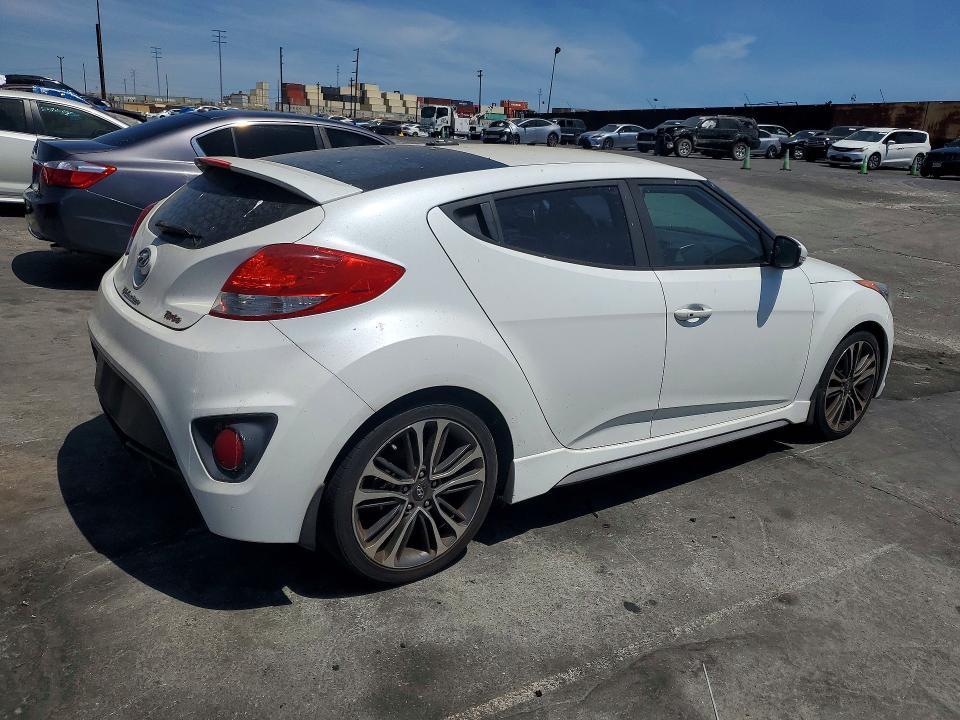 2016 Hyundai Veloster Turbo