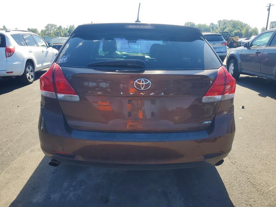 2010 Toyota Venza awd V6
