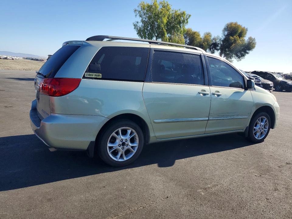 2006 Toyota Sienna