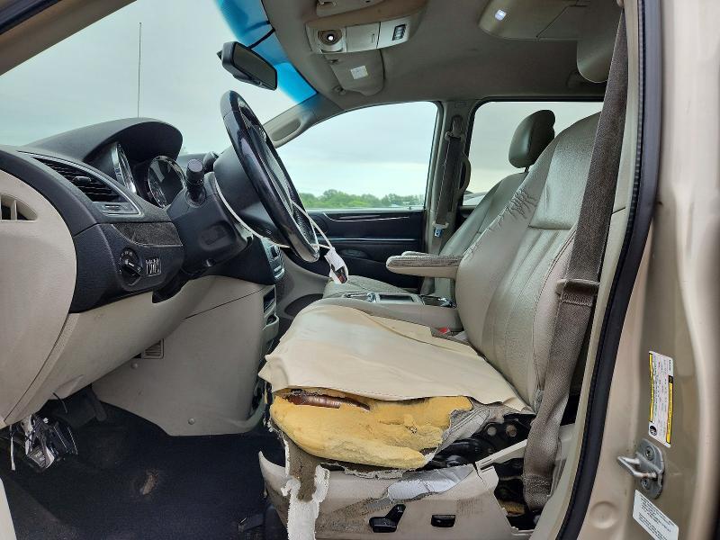 2013 Chrysler Town & Country Touring
