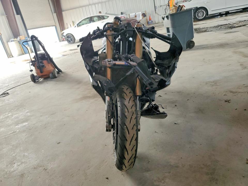 2022 BMW S 1000 RR