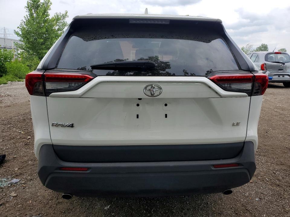 2021 Toyota Rav4 le