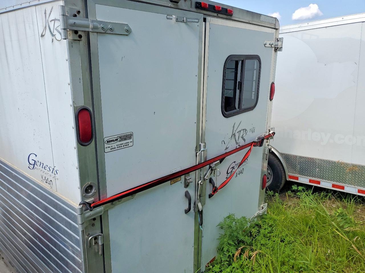 2002 Kiefer Built Horse Trailer