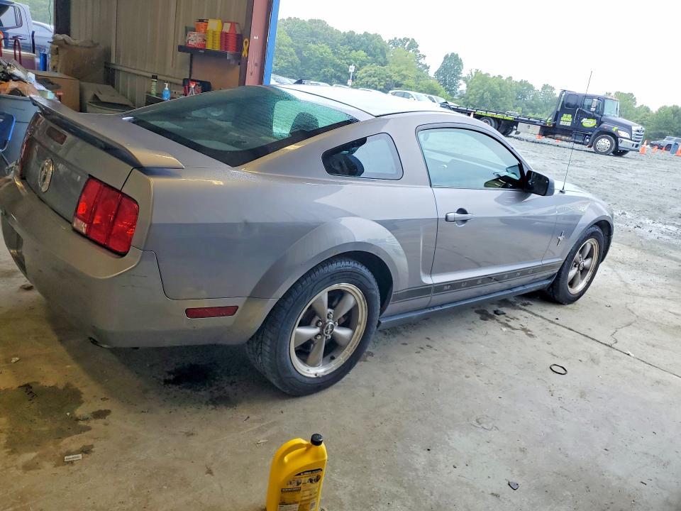 2006 Ford Mustang