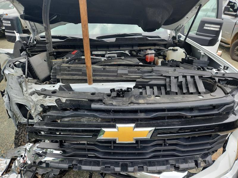 2025 Chevrolet Silverado K3500