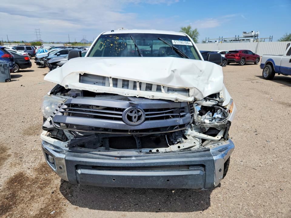2015 Toyota Tundra SR5