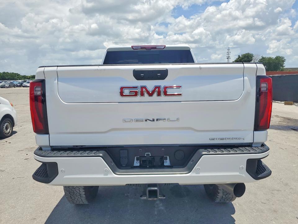 2024 GMC Sierra