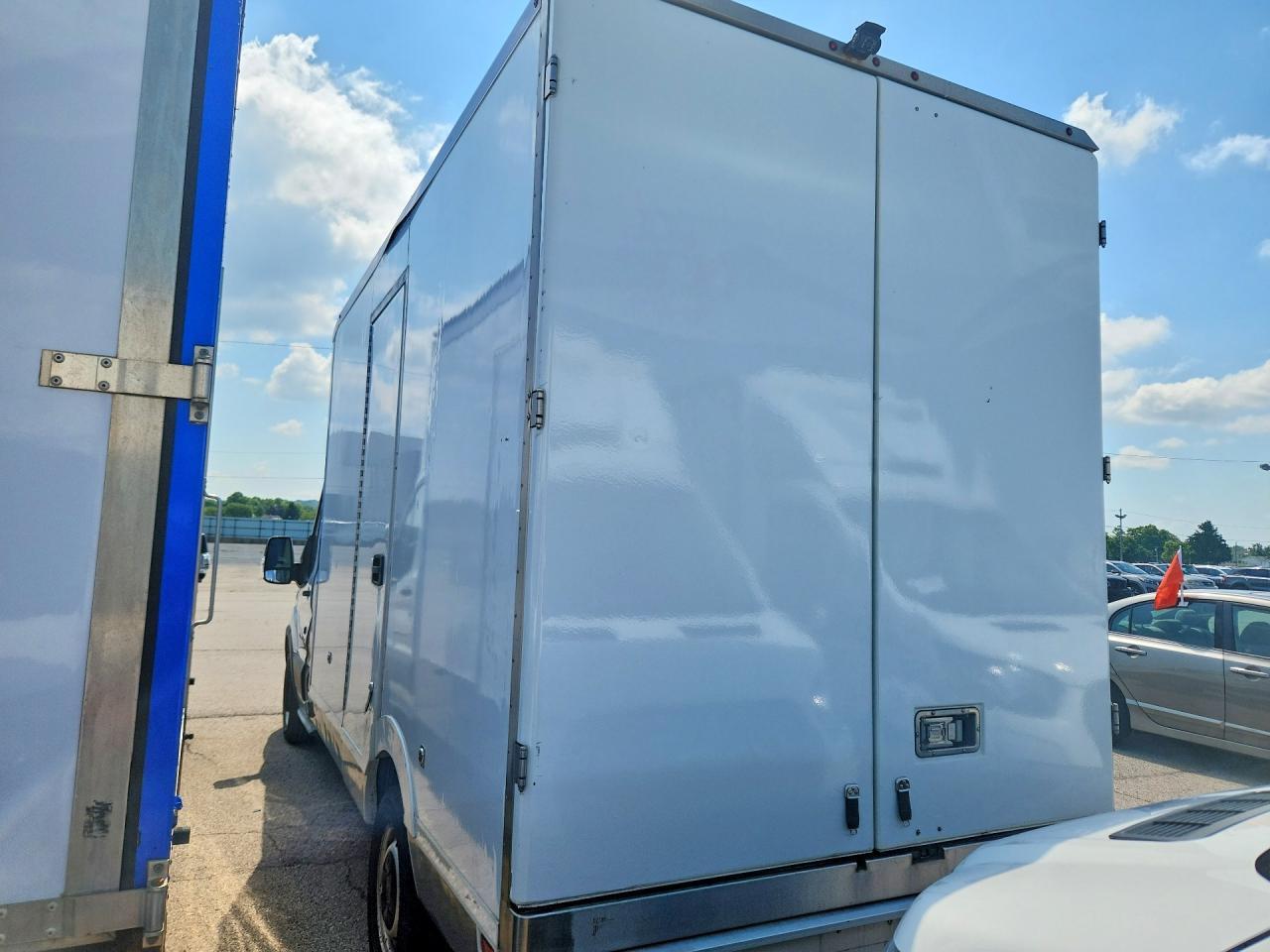 2020 Ford Transit Refrigerated BOX Truck