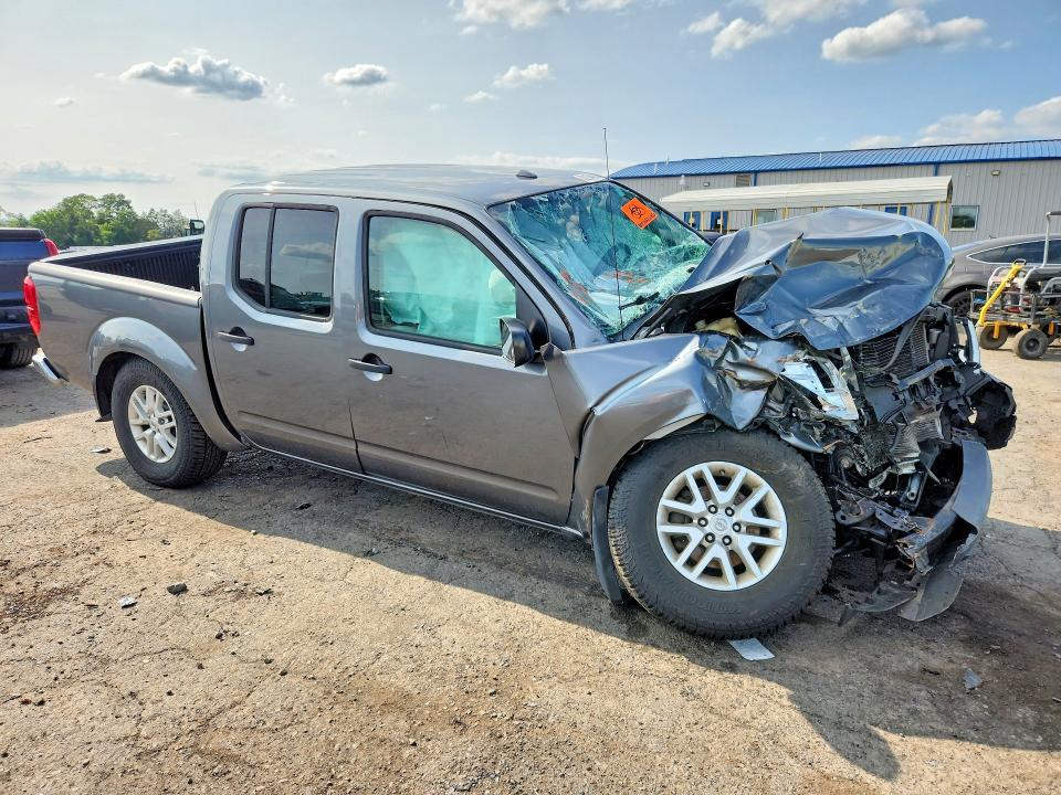 2018 Nissan Frontier SV