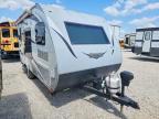 2017 Lance Camper