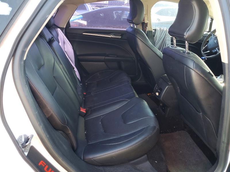 2017 Ford Fusion Titanium hev