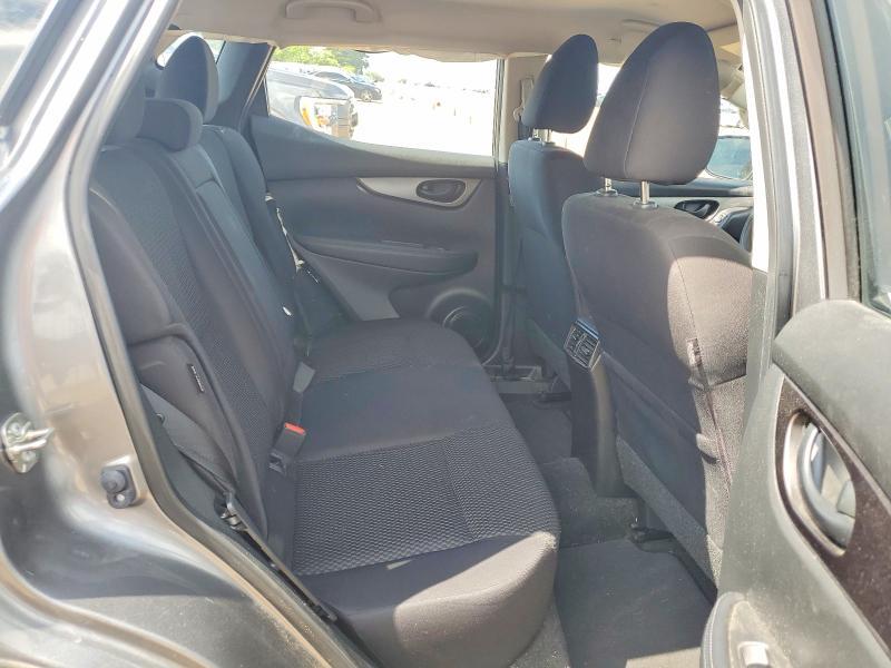 2022 Nissan Rogue Sport s