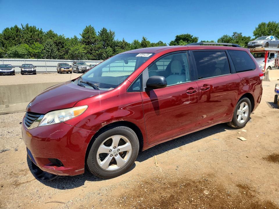 2011 Toyota Sienna le