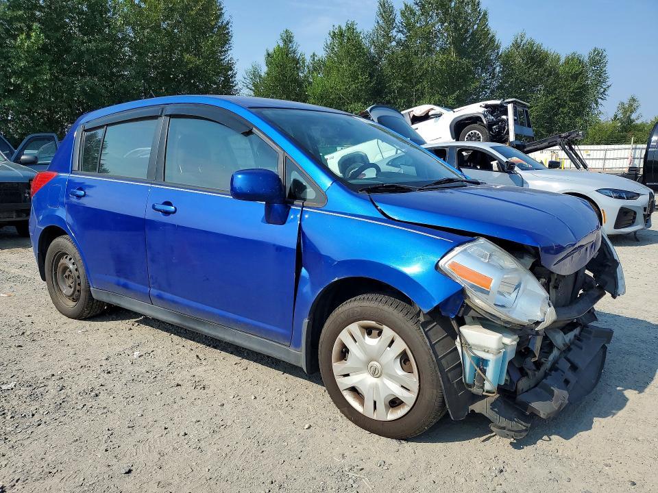 2010 Nissan Versa 1.8 s