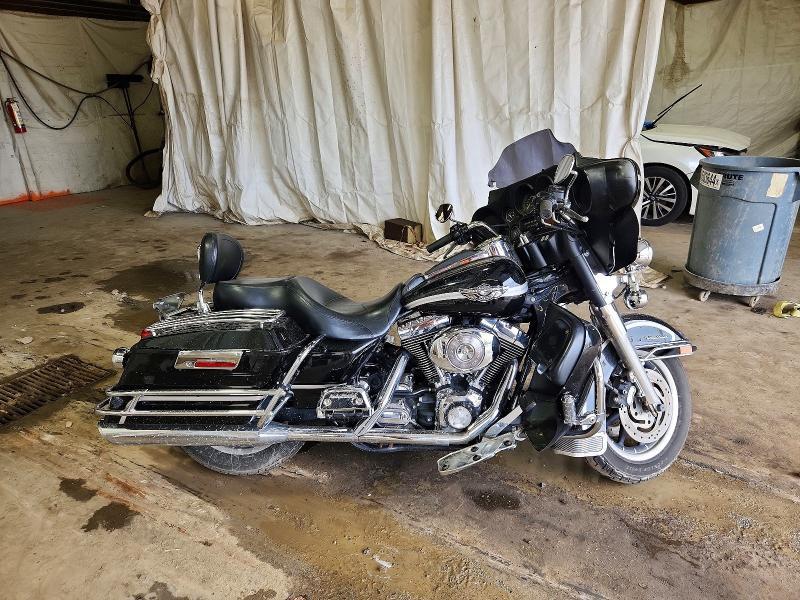 2003 Harley-Davidson Flhtcui