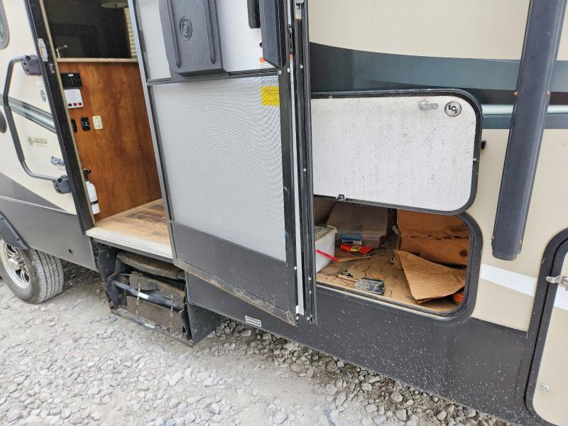 2015 Foresriver 2015 Forest River Chaparral Camper