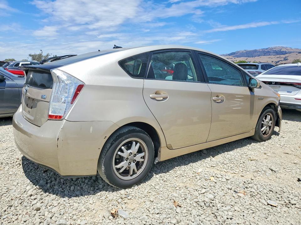 2010 Toyota Prius iv