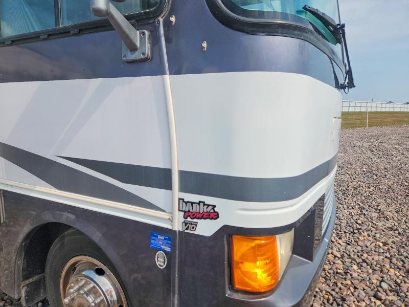 2001 Monaco Monarch RV