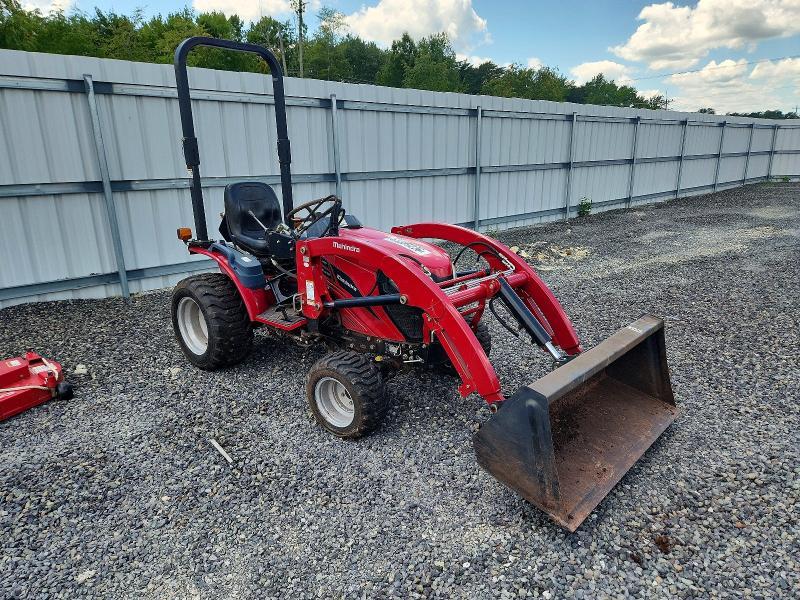 2016 Mahindra And Mahindra 2016 Mahindra Mfwd Tractor