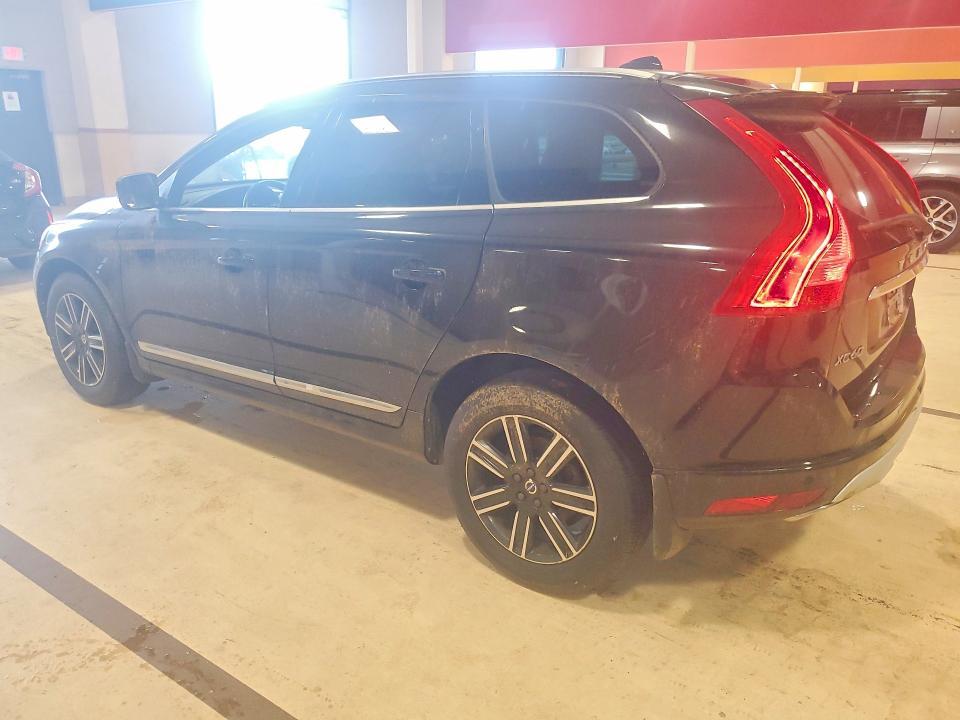 2017 Volvo Xc60 T5 Dynamic
