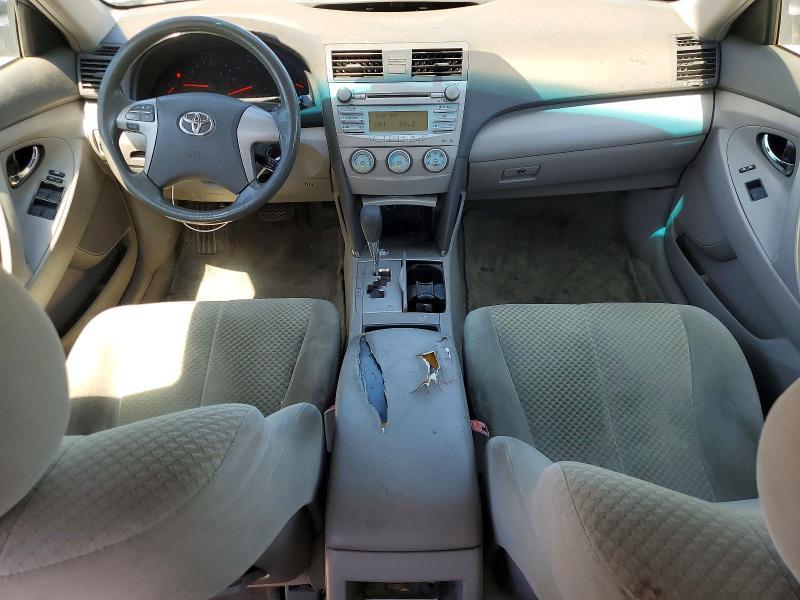 2008 Toyota Camry le