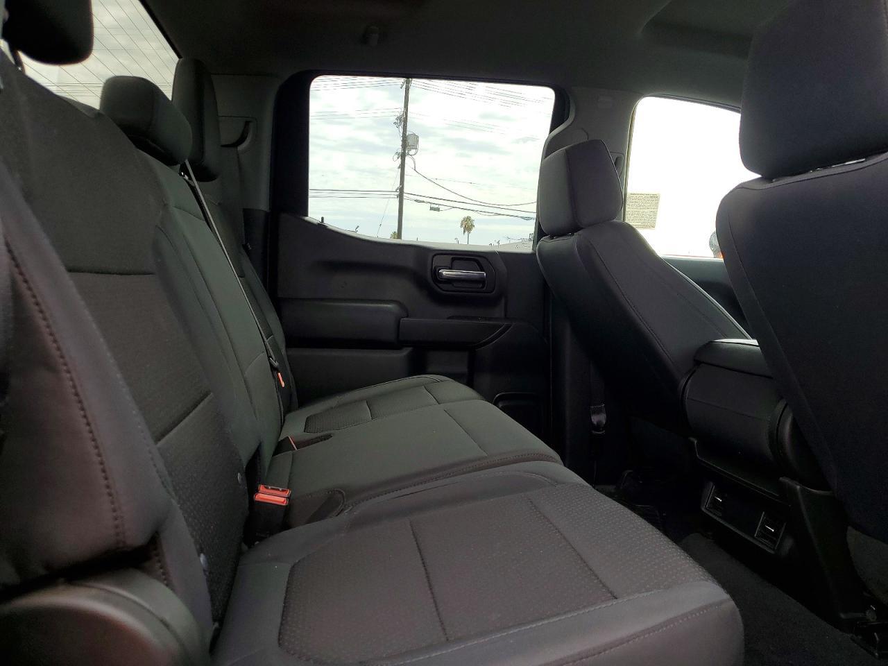 2020 Chevrolet Silverado C1500 Custom