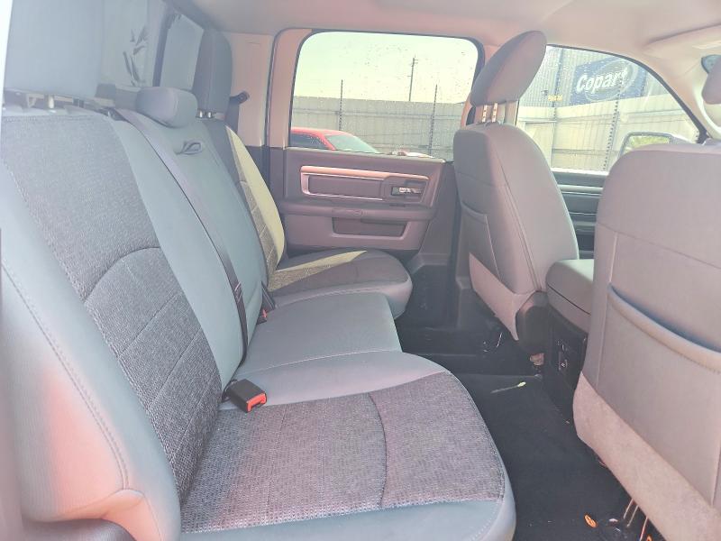 2016 Dodge RAM 1500 SLT
