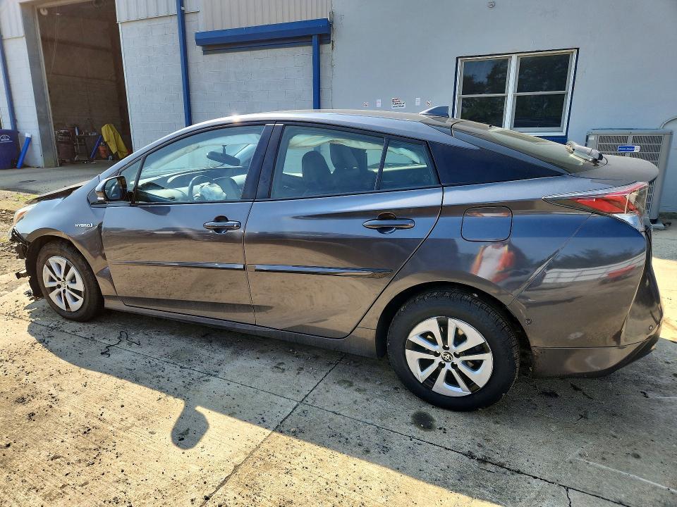2018 Toyota Prius Four