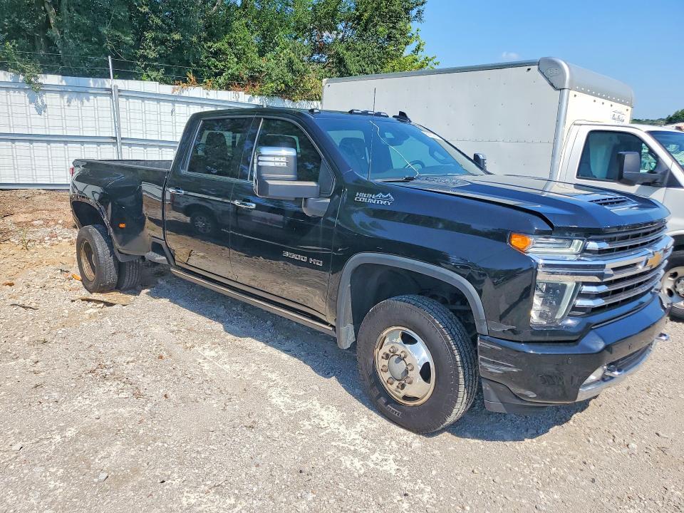 2023 Chevrolet Silverado K3500 High Country