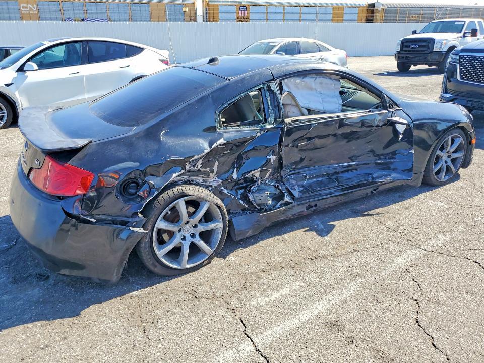 2004 Infiniti G35 Base