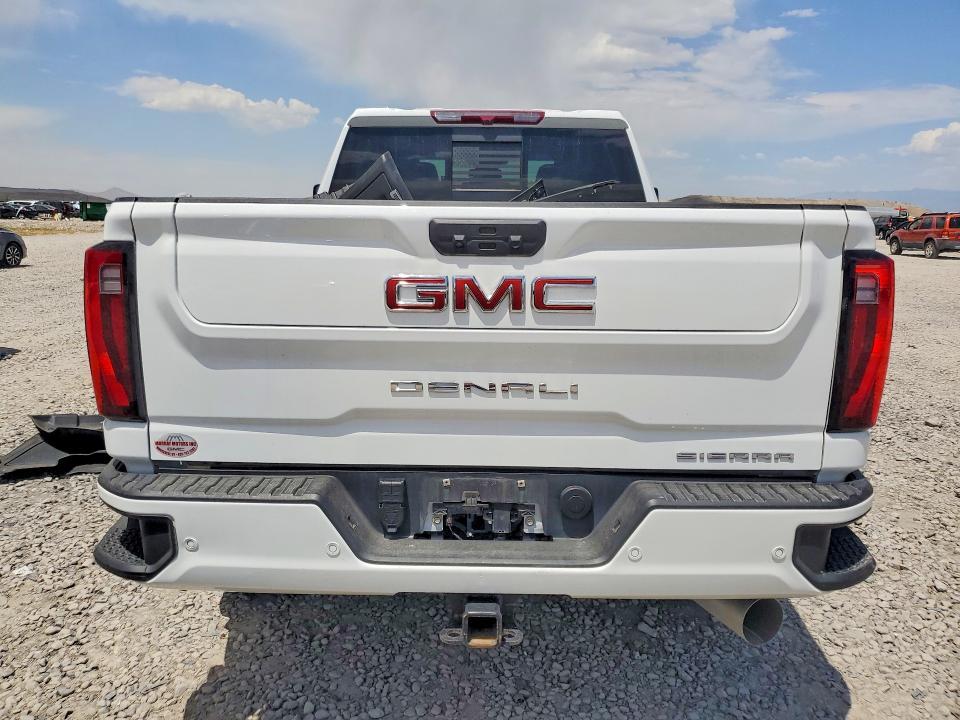 2024 GMC Sierra K3500 Denali