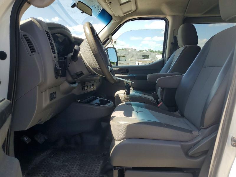 2014 Nissan NV 3500 HD S