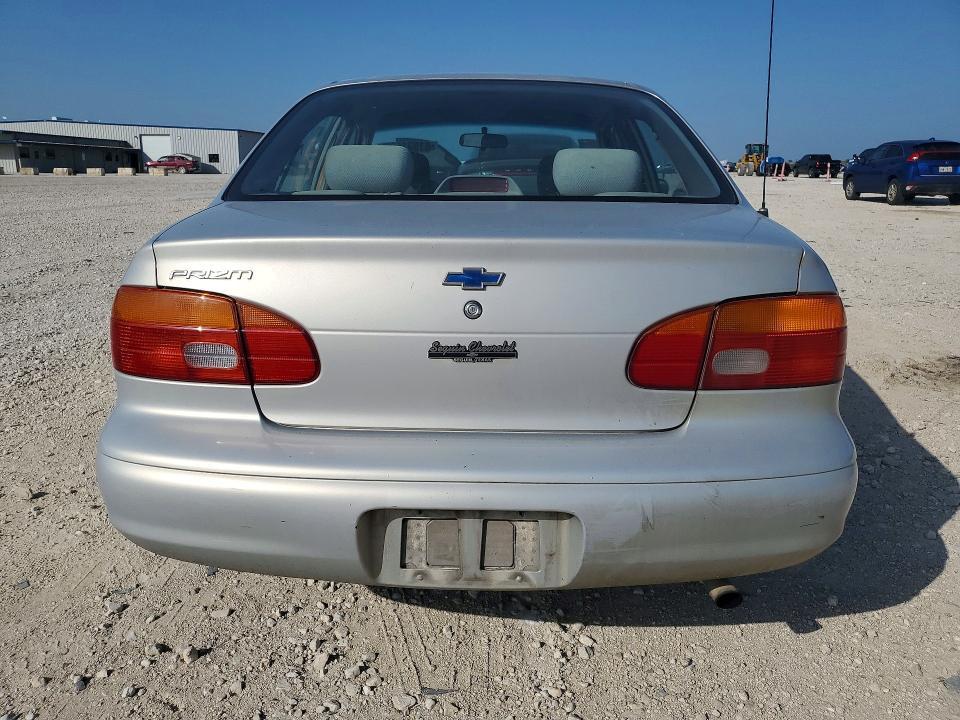 2002 Chevrolet Geo Prizm Base