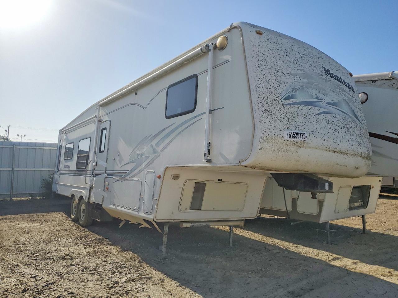 2001 Keystone Montana Camper