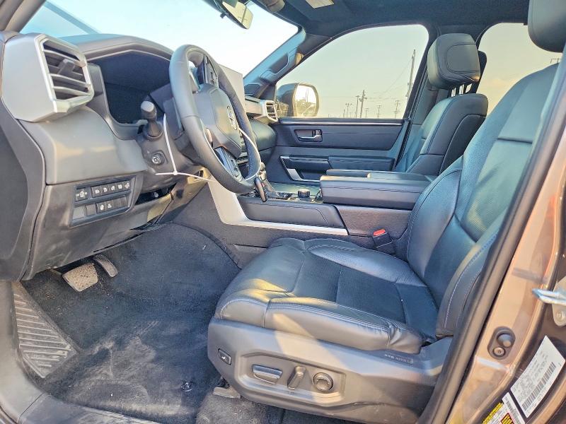 2025 Toyota Tundra Platinum HV
