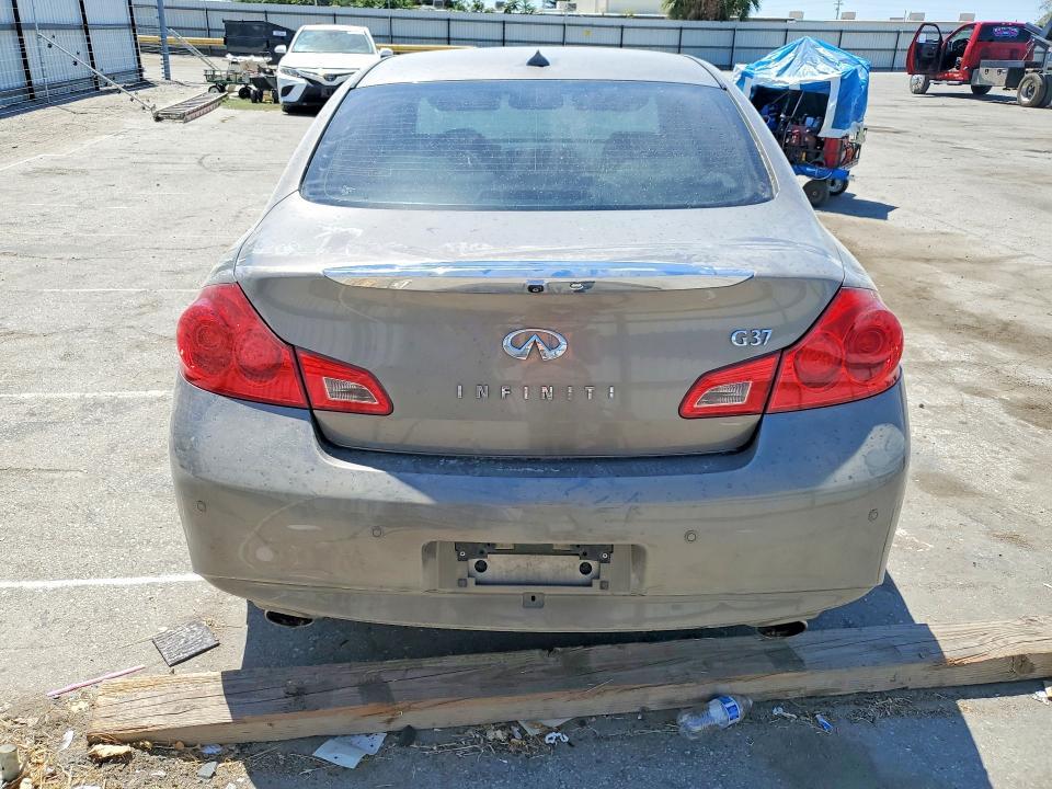 2013 Infiniti G37 Sedan Journey