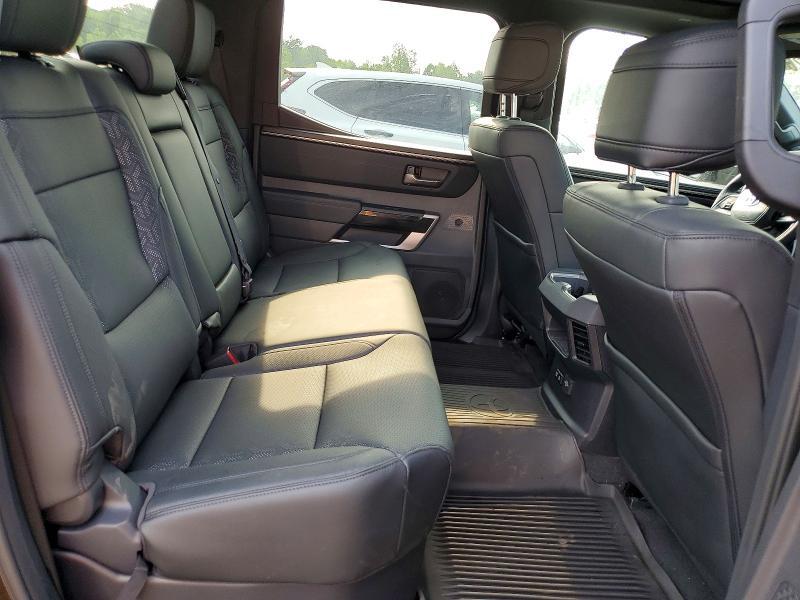 2025 Toyota Tundra Crewmax Limited