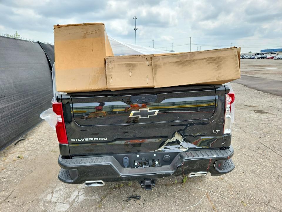 2025 Chevrolet Silverado K1500 LT Trail Boss
