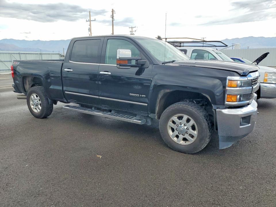 2015 Chevrolet Silverado K3500 LTZ