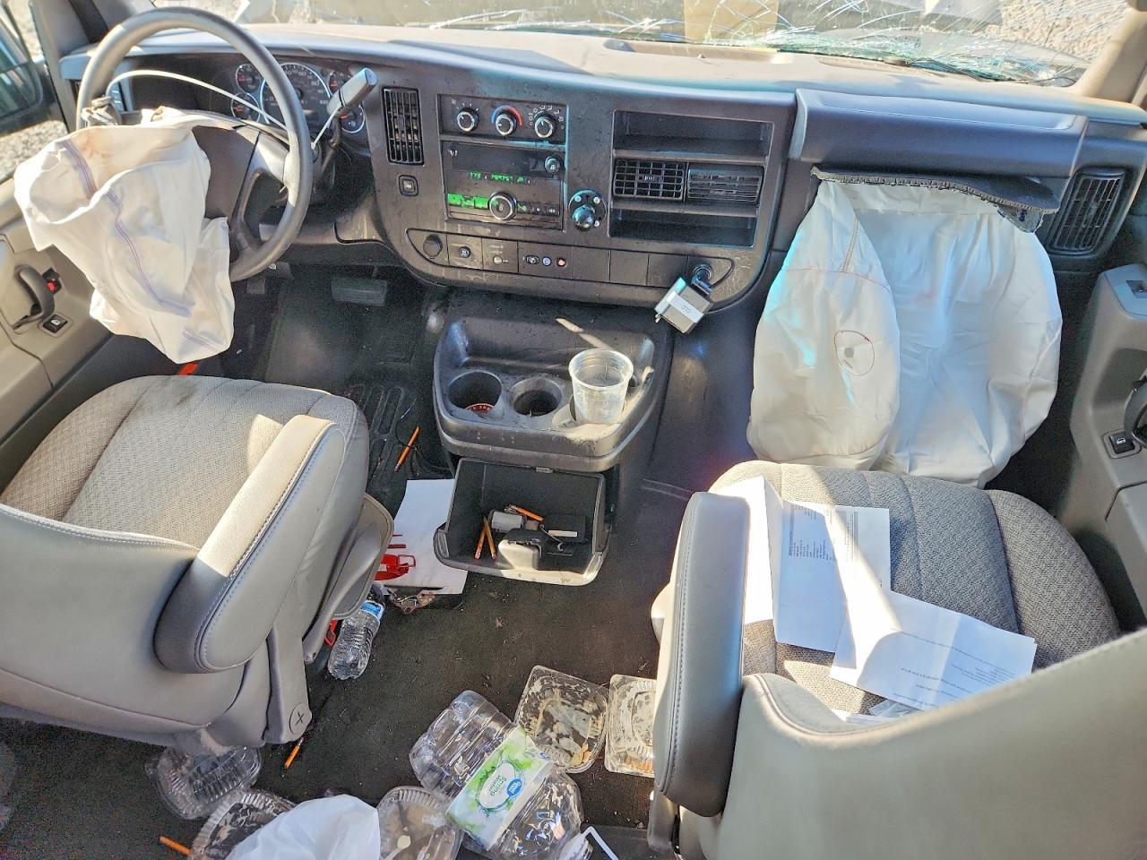2011 Chevrolet Express G3500 LT