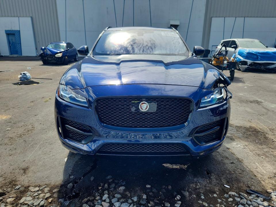 2017 Jaguar F-pace R-sport