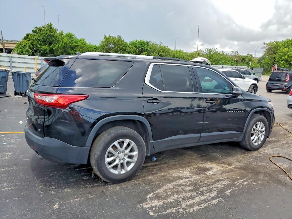 2018 Chevrolet Traverse lt