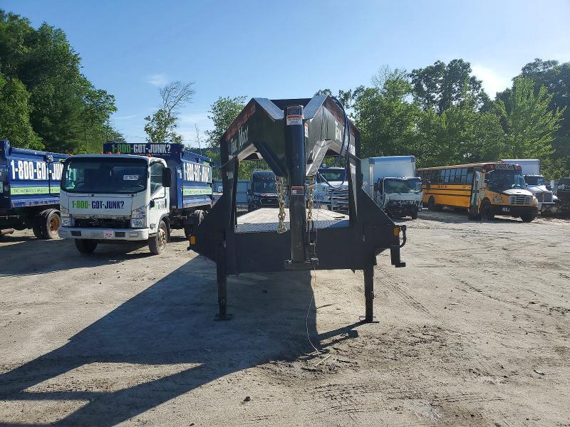 2025 Trailmaxx SD27-40 Flatbed Trailer
