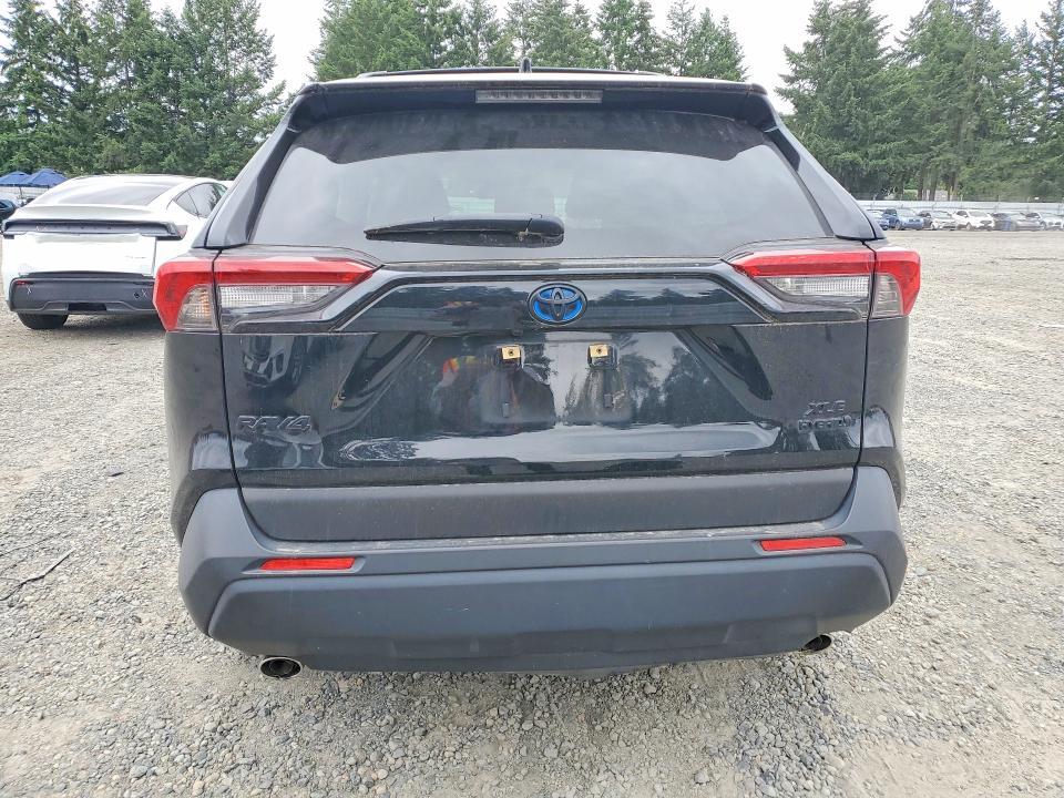 2022 Toyota Rav4 xle Premium