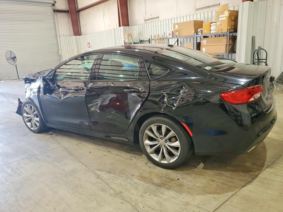 2016 Chrysler 200 s
