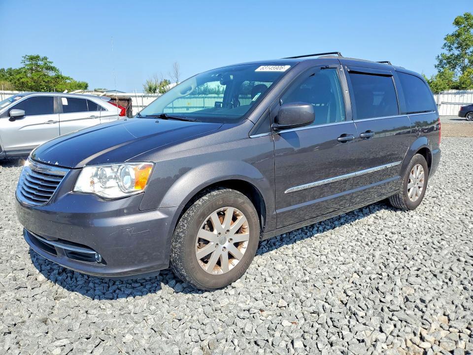 2016 Chrysler Town & Country Touring