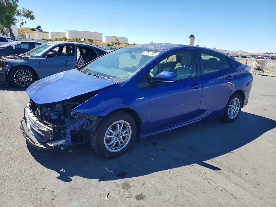 2016 Toyota Prius Three