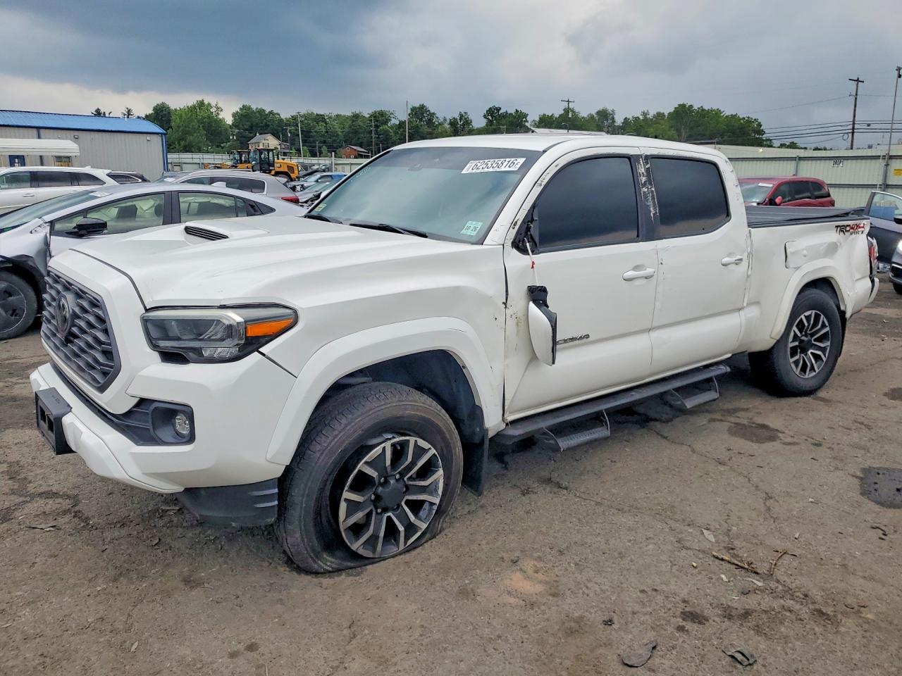 2021 Toyota Tacoma TRD Sport